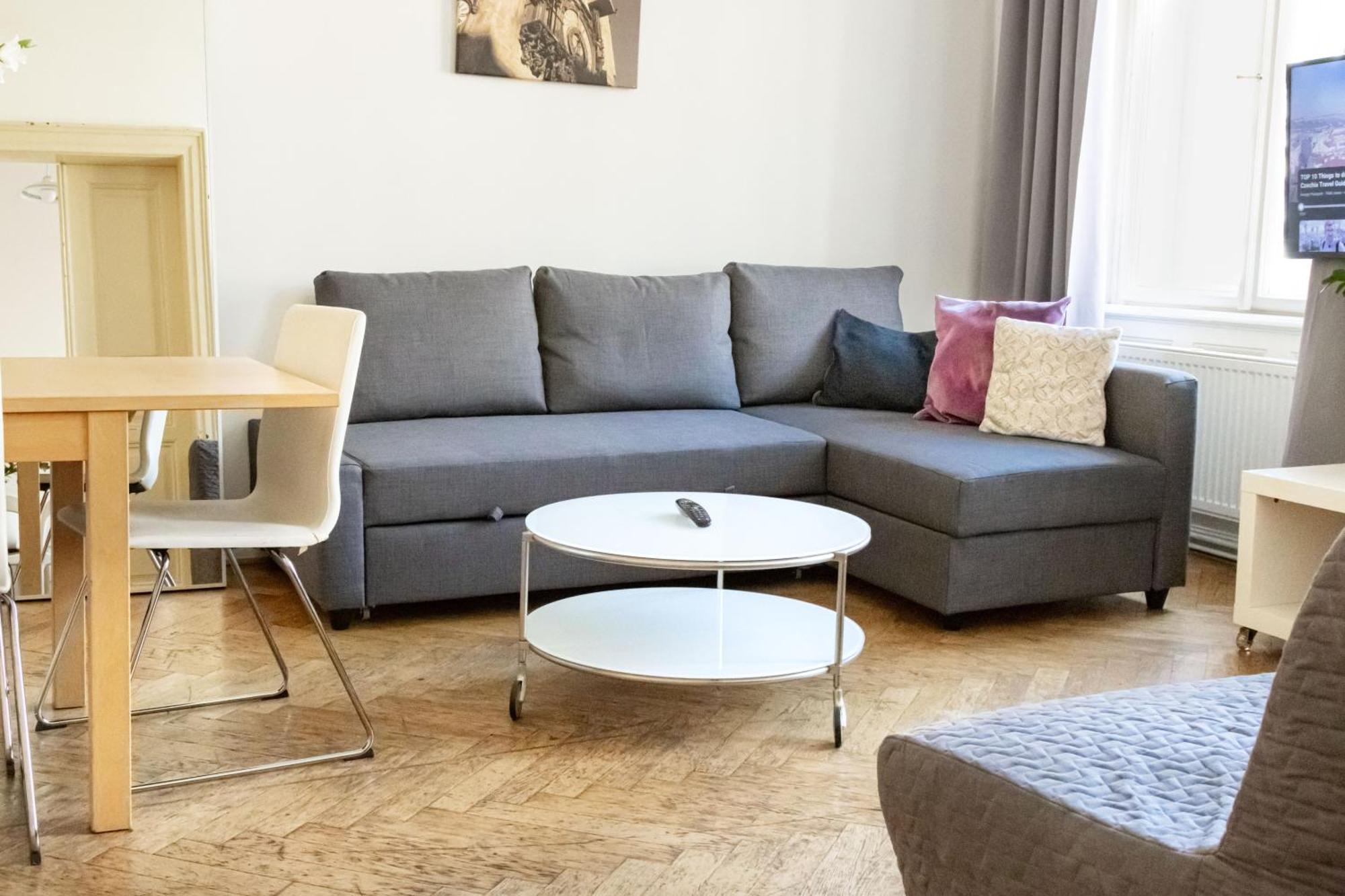 Apartments In Mala Strana - 10 Minutes From Charles Bridge Praga Exterior foto